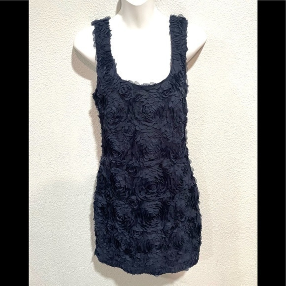 FOREVER 21 Exclusive navy rose ruffle mini body-con dress size large